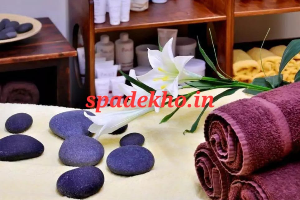 Aromatherapy Massage in Jaipur by Female Therapists